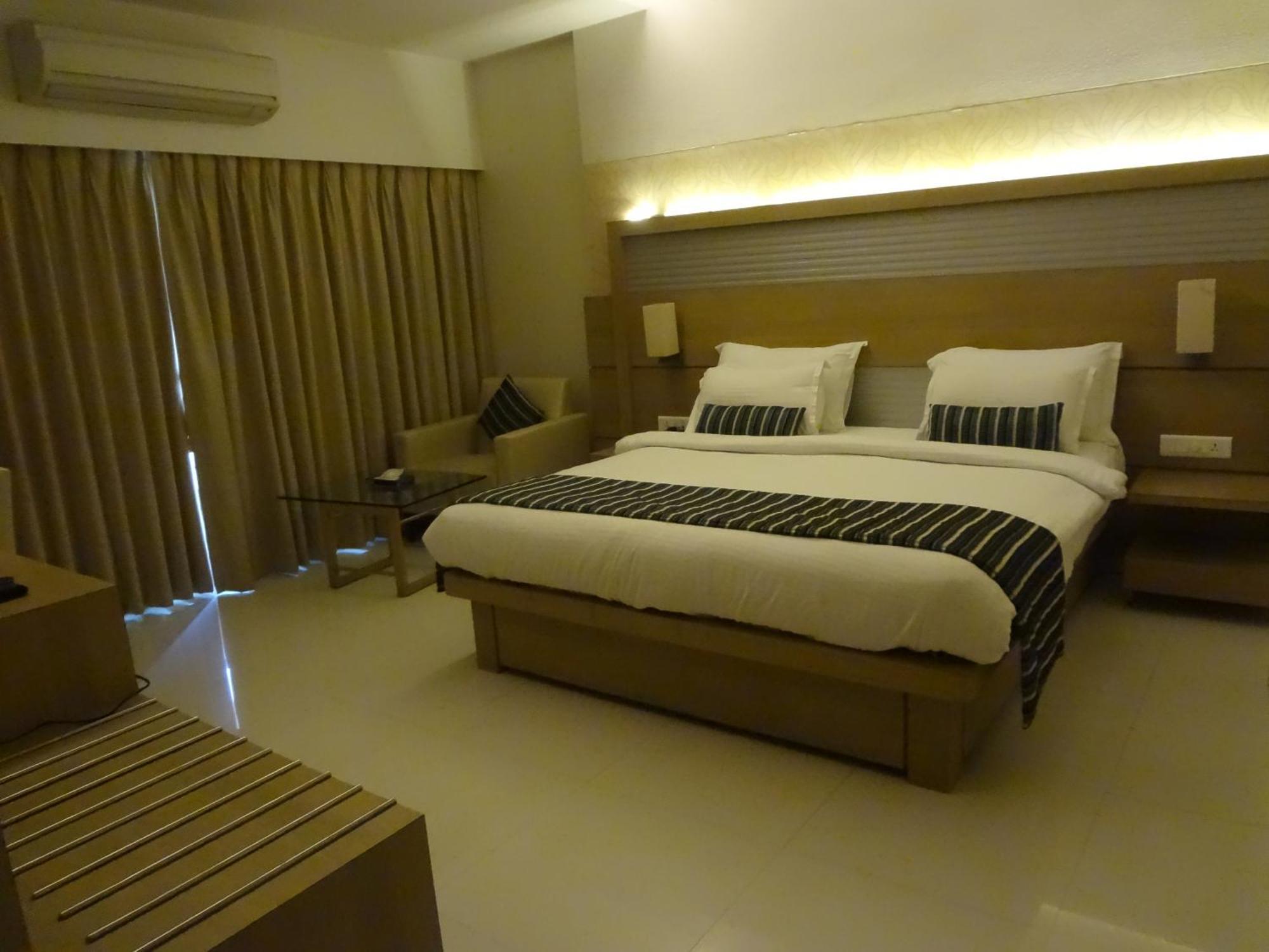 Hotel Galaxy Mumbai Eksteriør bilde