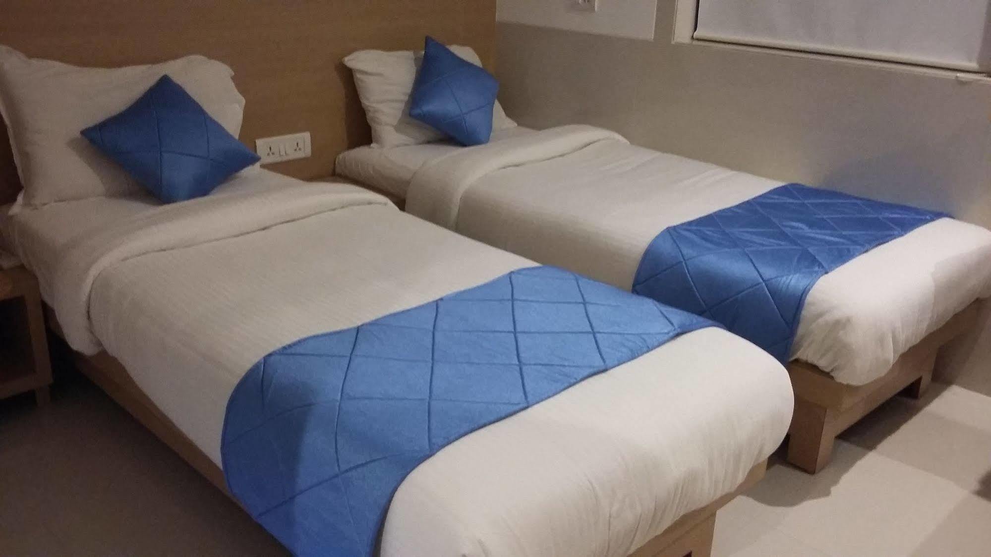 Hotel Galaxy Mumbai Eksteriør bilde
